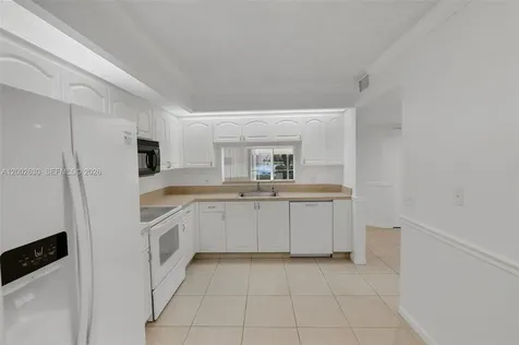 850 SW 138th Avenue Pembroke Pines FL 33027