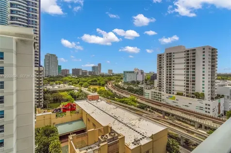 79 SW 12th Street Miami FL 33130