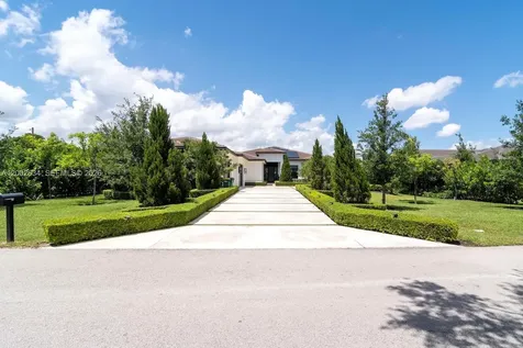11791 NW 6th Place Plantation FL 33325