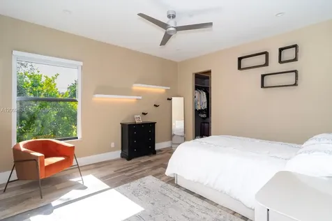 11791 NW 6th Place Plantation FL 33325
