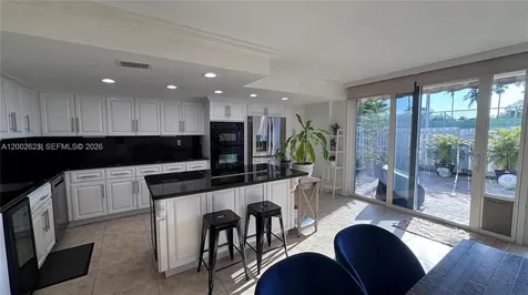 903 NE 27th Avenue Hallandale Beach FL 33009
