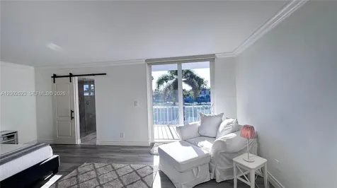 903 NE 27th Avenue Hallandale Beach FL 33009