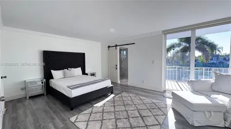903 NE 27th Avenue Hallandale Beach FL 33009