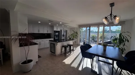 903 NE 27th Avenue Hallandale Beach FL 33009