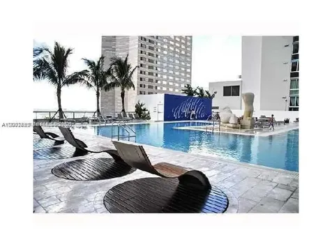 Miami FL 33131