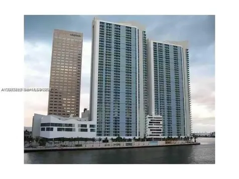 Miami FL 33131