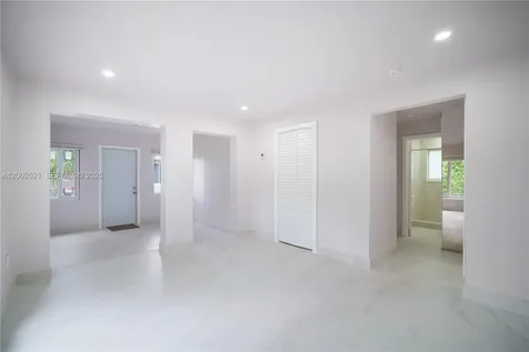 2456 Jackson Street Hollywood FL 33020