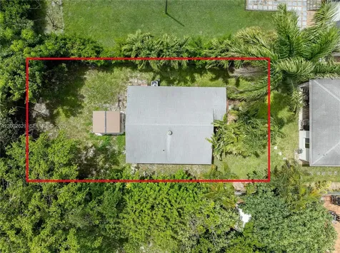 2456 Jackson Street Hollywood FL 33020