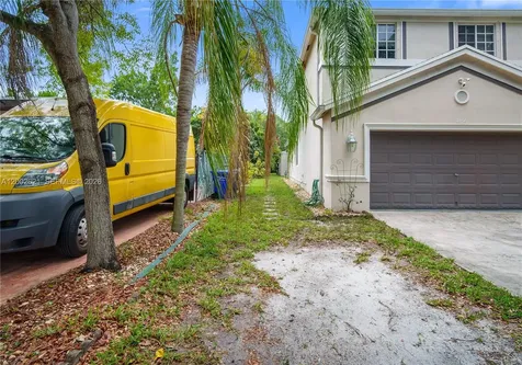 2456 Jackson Street Hollywood FL 33020