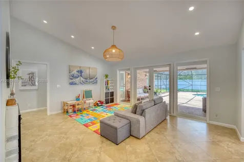 966 NW 114th Avenue Coral Springs FL 33071