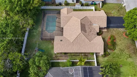 966 NW 114th Avenue Coral Springs FL 33071
