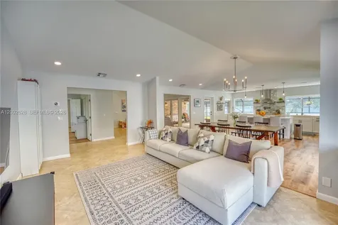 966 NW 114th Avenue Coral Springs FL 33071