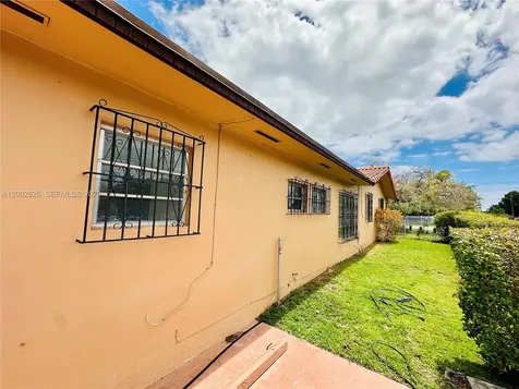 6241 SW 2nd Street Miami FL 33144
