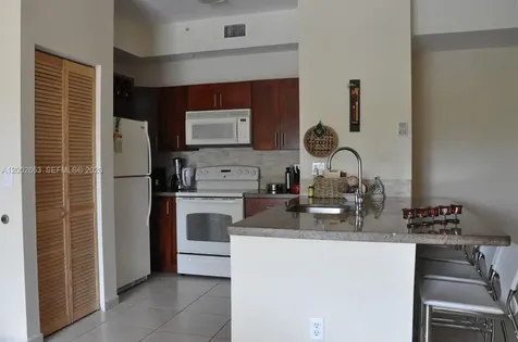 7330 NW 114th Avenue Doral FL 33178