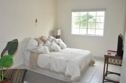 7330 NW 114th Avenue Doral FL 33178