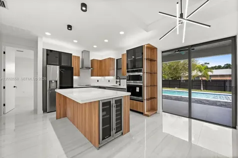 2519 NW 18th Cape Coral FL 33993
