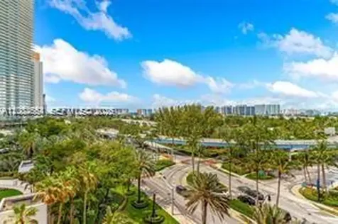 19201 Collins Avenue Sunny Isles Beach FL 33160