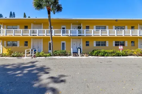 610 SE 2nd Avenue Deerfield Beach FL 33441