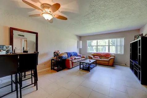 610 SE 2nd Avenue Deerfield Beach FL 33441