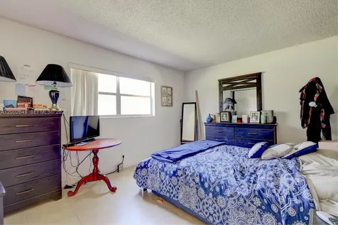 610 SE 2nd Avenue Deerfield Beach FL 33441