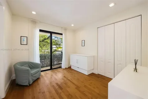 2301 Tigertail Avenue Coconut Grove FL 33133