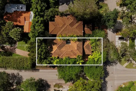 2301 Tigertail Avenue Coconut Grove FL 33133