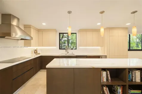 2301 Tigertail Avenue Coconut Grove FL 33133