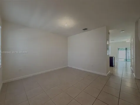 10629 W 32nd Lane Hialeah FL 33018