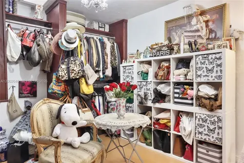 619 SW 39th Avenue Miami FL 33134