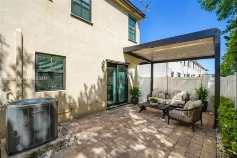 10371 W 32nd Lane Hialeah FL 33018