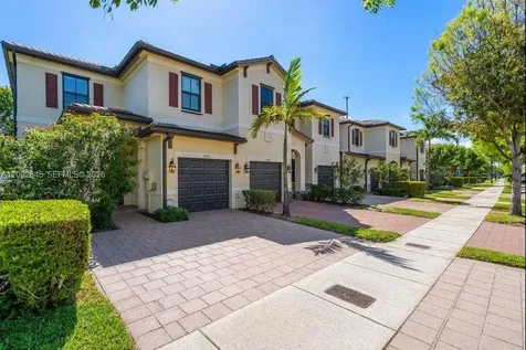 10371 W 32nd Lane Hialeah FL 33018