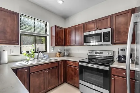 10371 W 32nd Lane Hialeah FL 33018