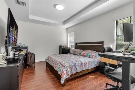 10371 W 32nd Lane Hialeah FL 33018