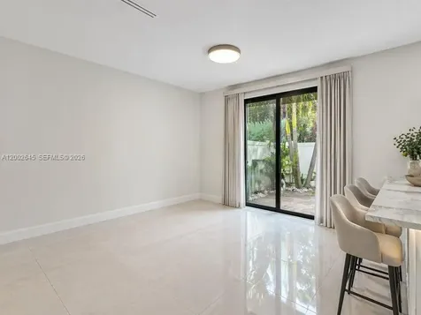 10371 W 32nd Lane Hialeah FL 33018