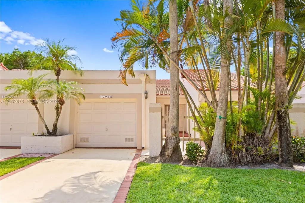 19988 Rima Circle Boca Raton FL 33434