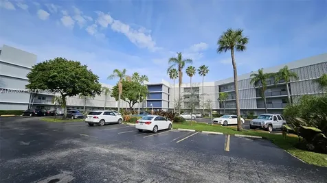871 NE 195 Street Miami FL 33179
