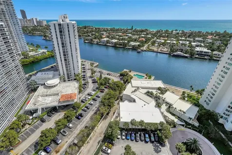 20281 E Country Club Drive Aventura FL 33180