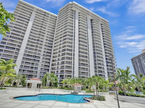 20281 E Country Club Drive Aventura FL 33180