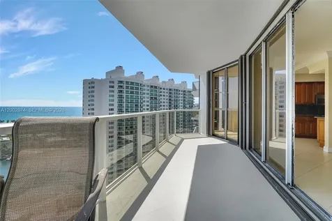 20281 E Country Club Drive Aventura FL 33180
