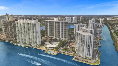 20281 E Country Club Drive Aventura FL 33180