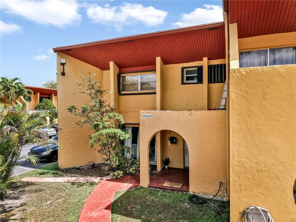 13731 SW 84th Street Miami FL 33183