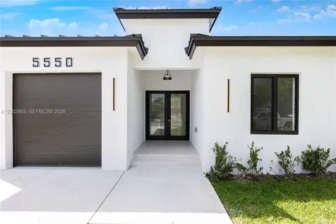 5550 SW 4th Street Miami FL 33134