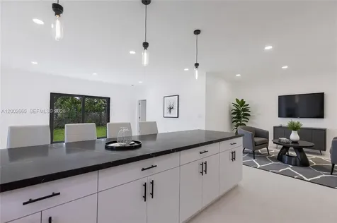 5550 SW 4th Street Miami FL 33134