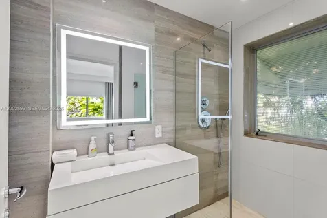 570 NE 52nd Terrace Miami FL 33137