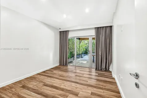 570 NE 52nd Terrace Miami FL 33137