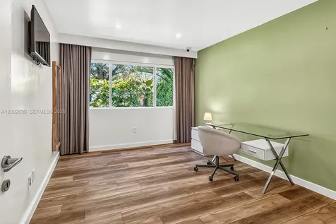 570 NE 52nd Terrace Miami FL 33137