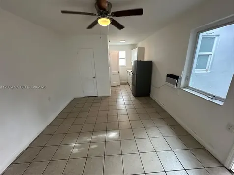480 SW 10th Street Miami FL 33130