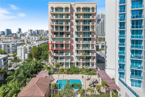 17555 Atlantic Boulevard Sunny Isles Beach FL 33160