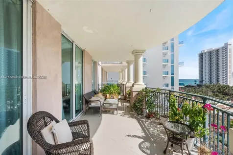 17555 Atlantic Boulevard Sunny Isles Beach FL 33160