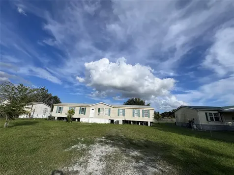 866 NE 104 Okeechobee FL 34972